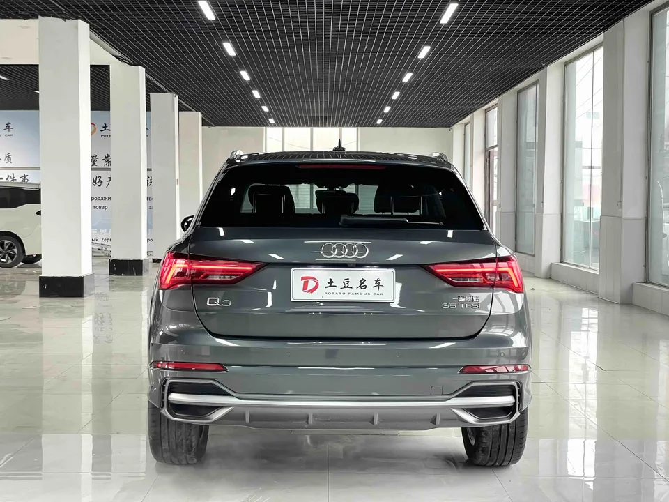 Audi Q3 Audi Q3 2022 35 TFSI Fashionable and Dynamic 2022 — миниатюра 2