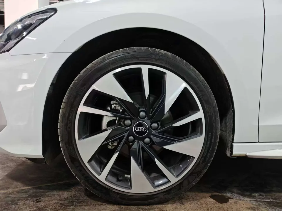 Audi A3 Audi A3 2024 A3L Limousine 35 TFSI Fashion Sports 2024 — миниатюра 3