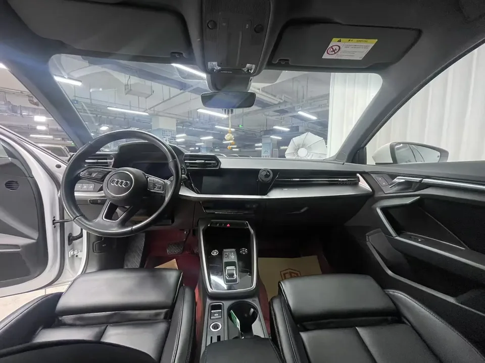 Audi A3 Sportback 35 TFSI Fashionable and Elegant 2022 — миниатюра 3