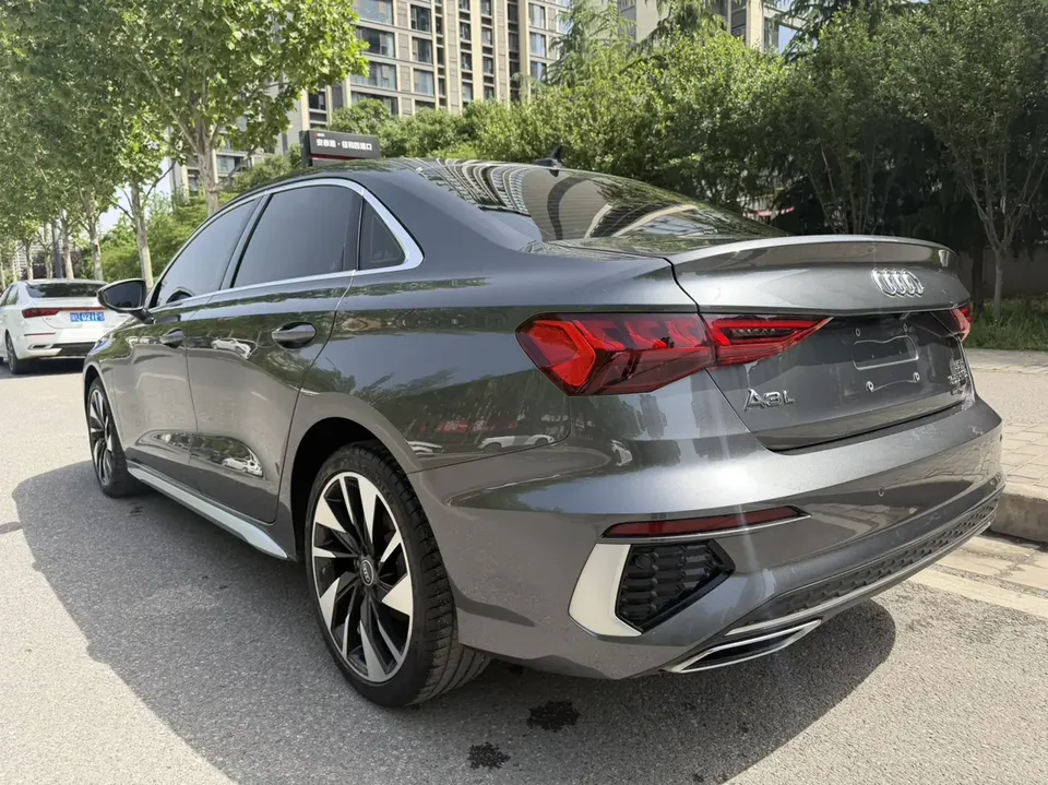 Audi A3 A3L Limousine 35 TFSI Fashion Sports 2024 — миниатюра 2
