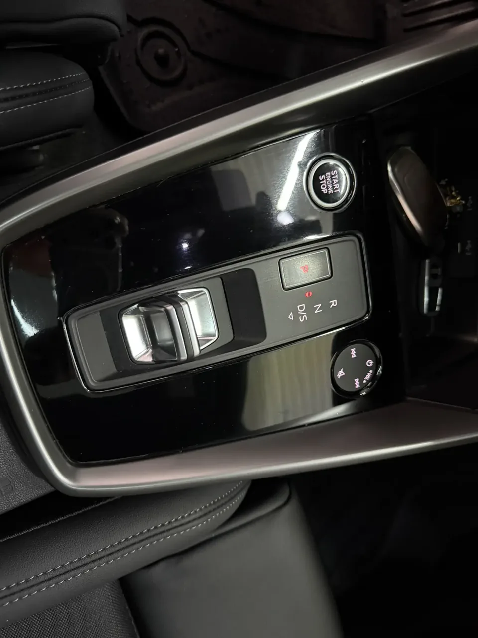 Audi A3 Sportback 35 TFSI stylish and sporty 2022 — миниатюра 3