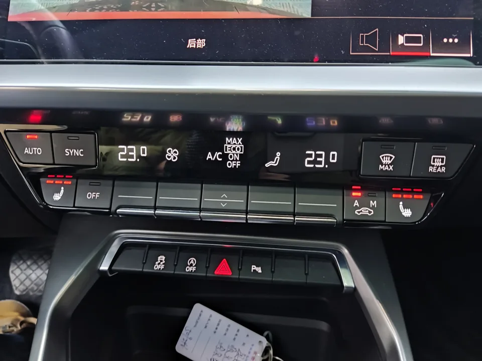 Audi A3 Sportback 35 TFSI Fashionable and Elegant 2023 — миниатюра 2