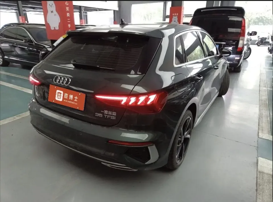Audi A3 Audi A3 2024 Sportback 35 TFSI stylish and sporty 2024 — миниатюра 4