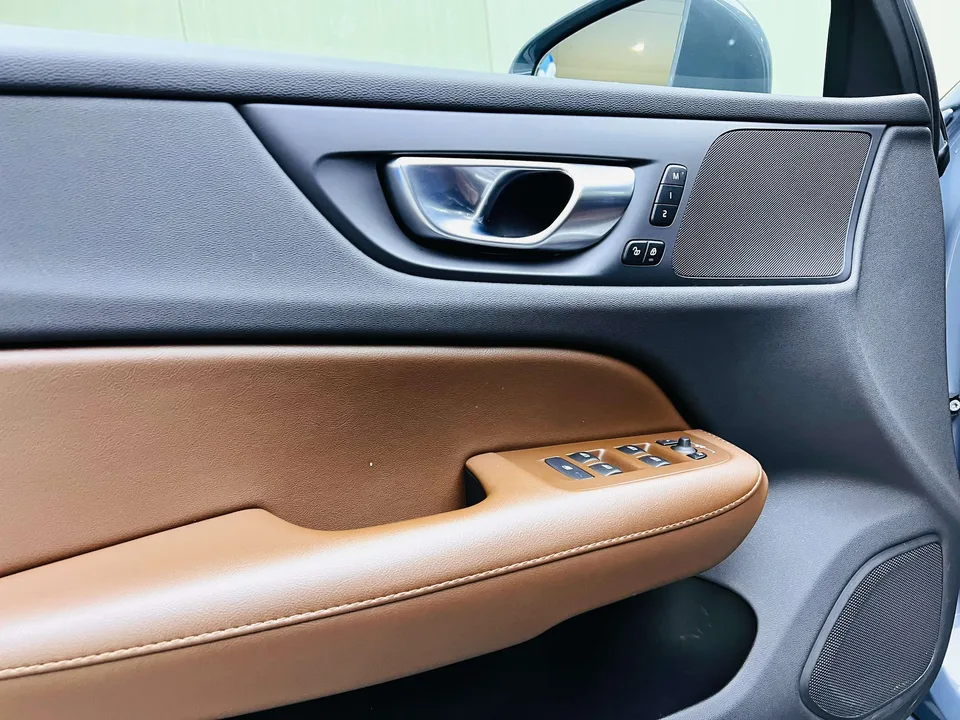 Volvo S60 Volvo S60 2024 B4 Luxury Edition 2024 — миниатюра 3