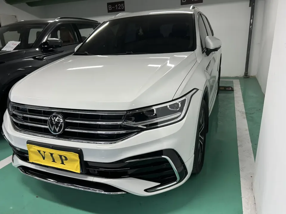 Volkswagen Tiguan L 2024
