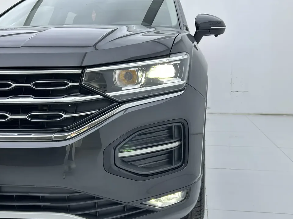 Volkswagen Tayron 280TSI 2WD Comfort Smart Edition 2022 — миниатюра 3