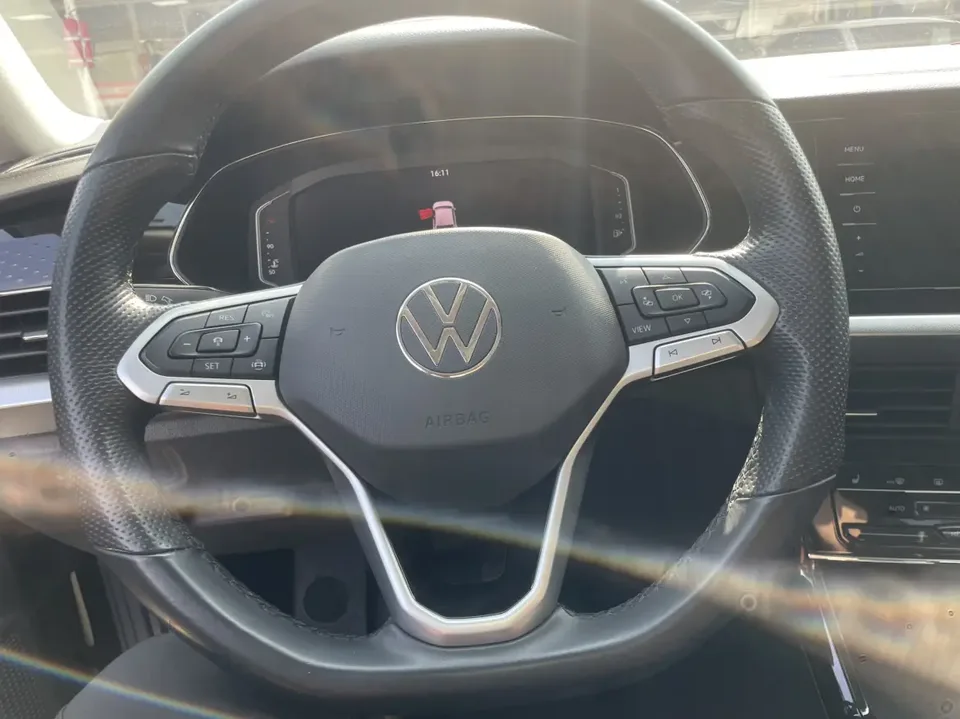 Volkswagen Passat Passat 2022 330TSI Starry Sky Deluxe Edition 2022 — миниатюра 5
