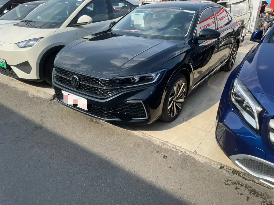 Volkswagen Passat 2022
