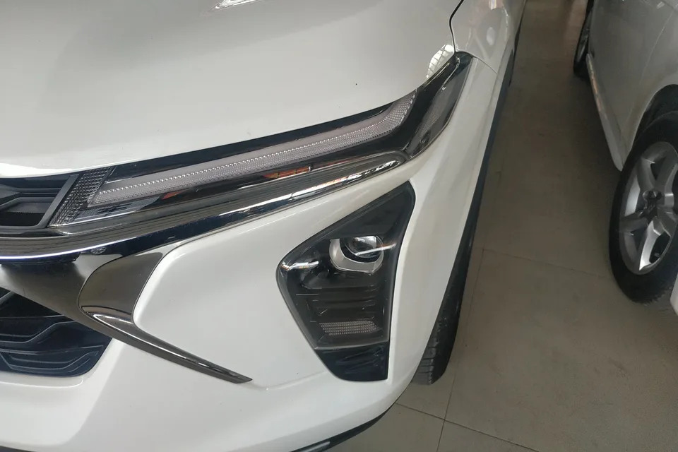 Chevrolet Star Milo Xingmailuo 1.5T Trendy Smart Edition 2023 — миниатюра 4