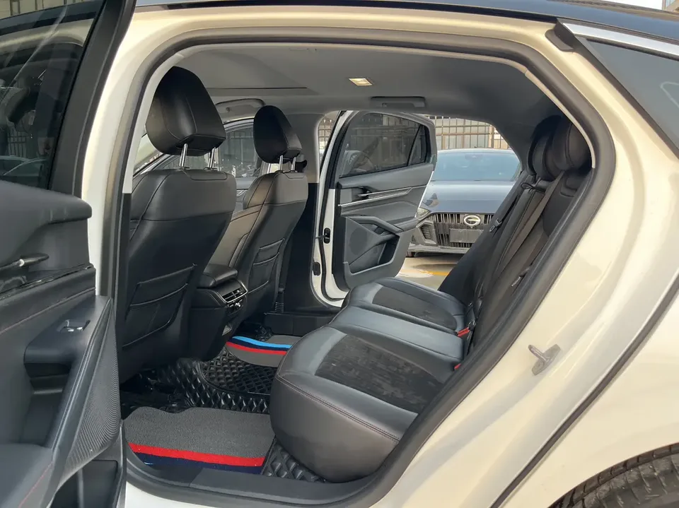 Ford Mondeo Mondeo EcoBoost 245 Fashion Edition 2023 — миниатюра 5