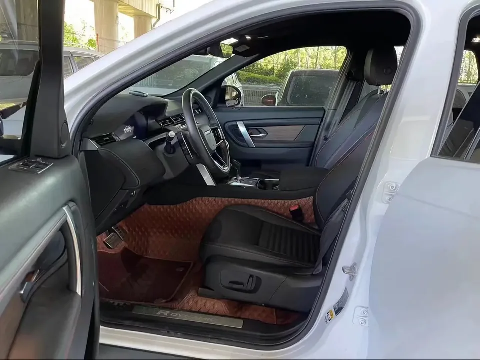 Land Rover Discover Sports Discover Sports 2022 Discovery Sport 2022 249PS R-Dynamic SE Performance Technology Edition 5 Seaters 2023 — миниатюра 4
