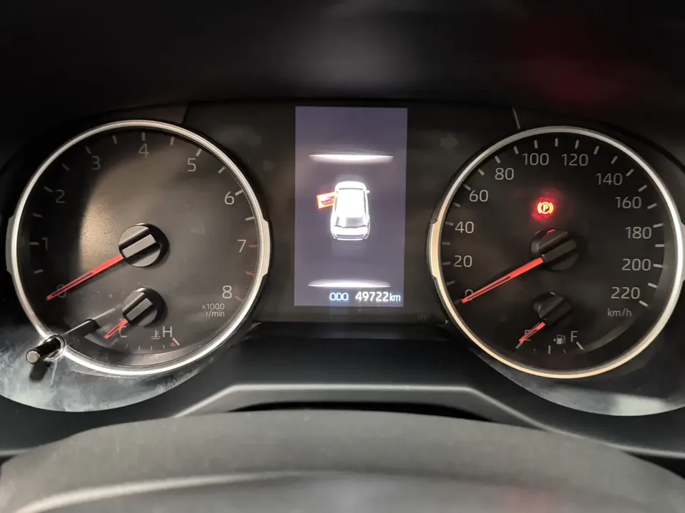 Toyota Willanda Weilanda 2022 2.0L two-wheel drive luxury version 2023 — миниатюра 4