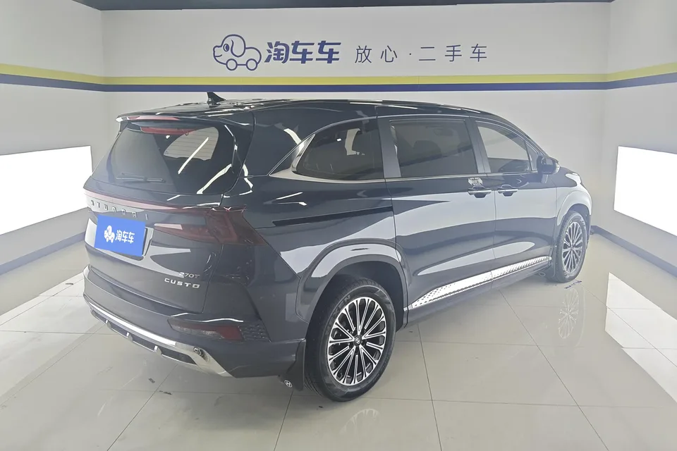 Hyundai Kustu 270TGDi LUX Premium Edition 2025 — миниатюра 3