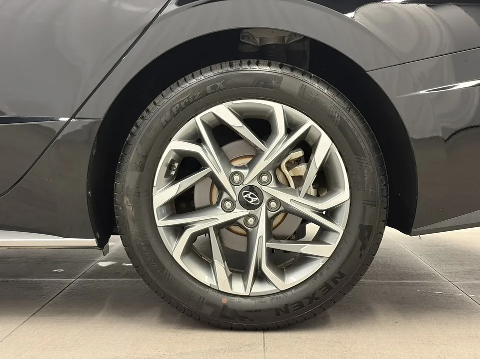 Hyundai Sonata Sonata 270TGDi GLS DCT Elite Edition 2022 — миниатюра 3