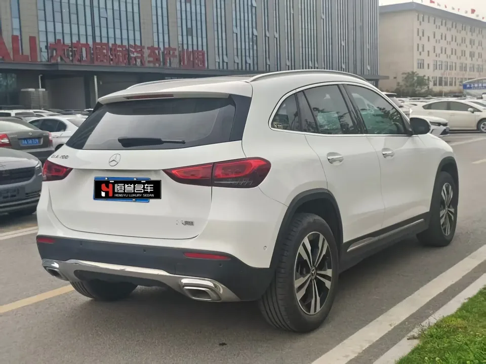 Mercedes-Benz GLA Mercedes-Benz GLA 2022 GLA 200 2022 — миниатюра 2