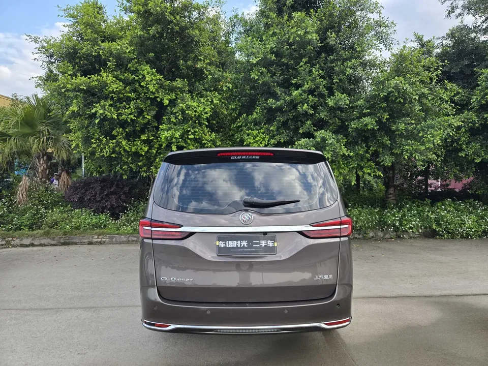 Buick GL8 facelift land business class 652T comfort type 2023 — миниатюра 2