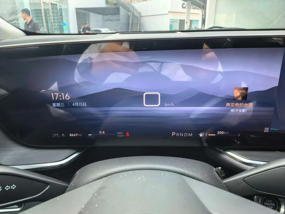 Buick Envision 2026 Envision Envision Plus 28T 4WD Platinum Edition 2025 — миниатюра 5