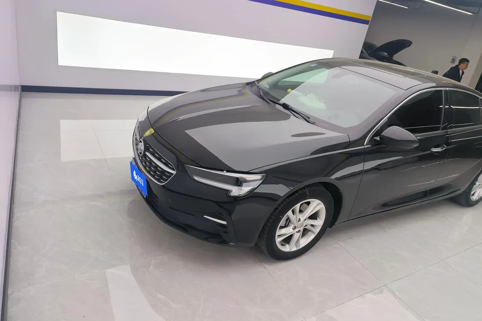 Buick Majesty Regal 2023 552T Smart Edition 2022 — миниатюра 2