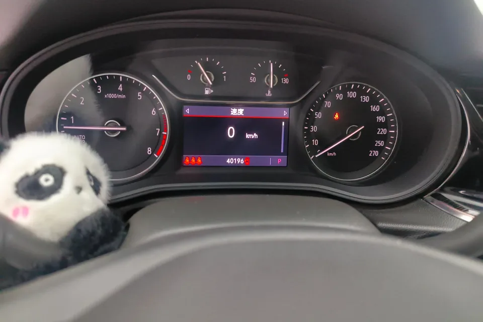 Buick Majesty Regal 2023 552T Smart Edition 2022 — миниатюра 5