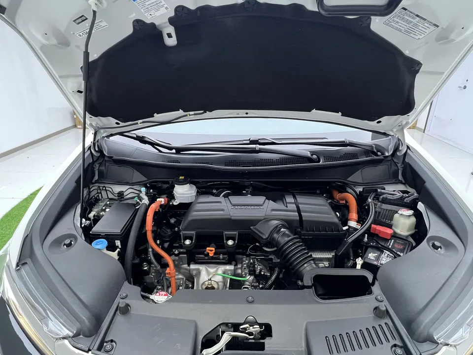 Honda Elysion Alison 2022 Alison 2022 2.0L hybrid luxury version 2023 — thumbnail 3