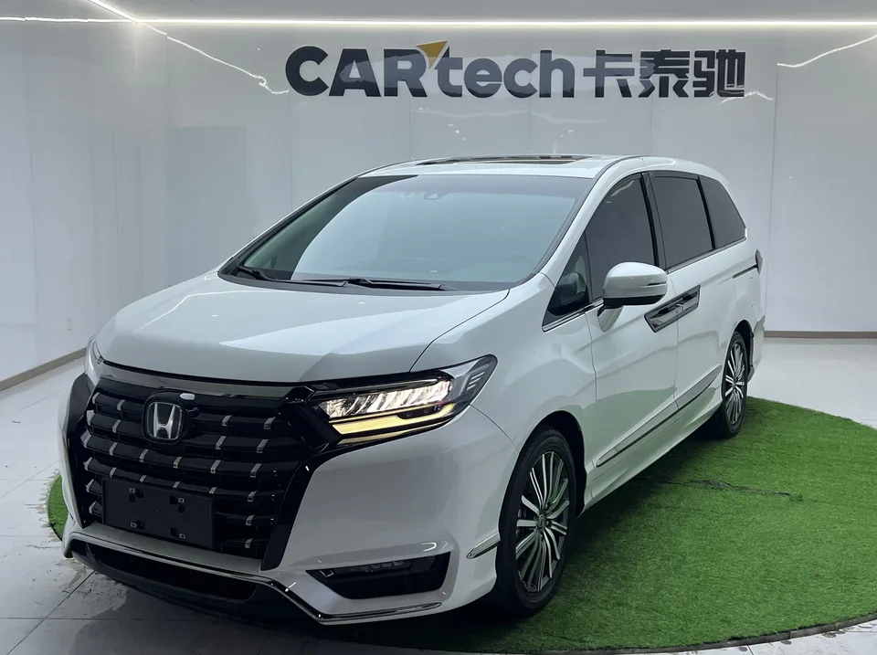Honda Elysion Alison 2022 Alison 2022 2.0L hybrid luxury version 2023 — photo 1, buy with delivery to Moscow