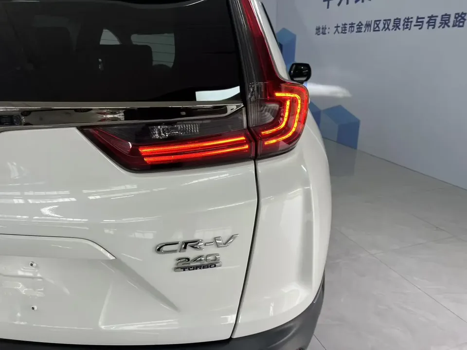 Honda CR-V Honda CR-V 2021 240TURBO CVT 2WD Fashion Edition 2022 — миниатюра 2