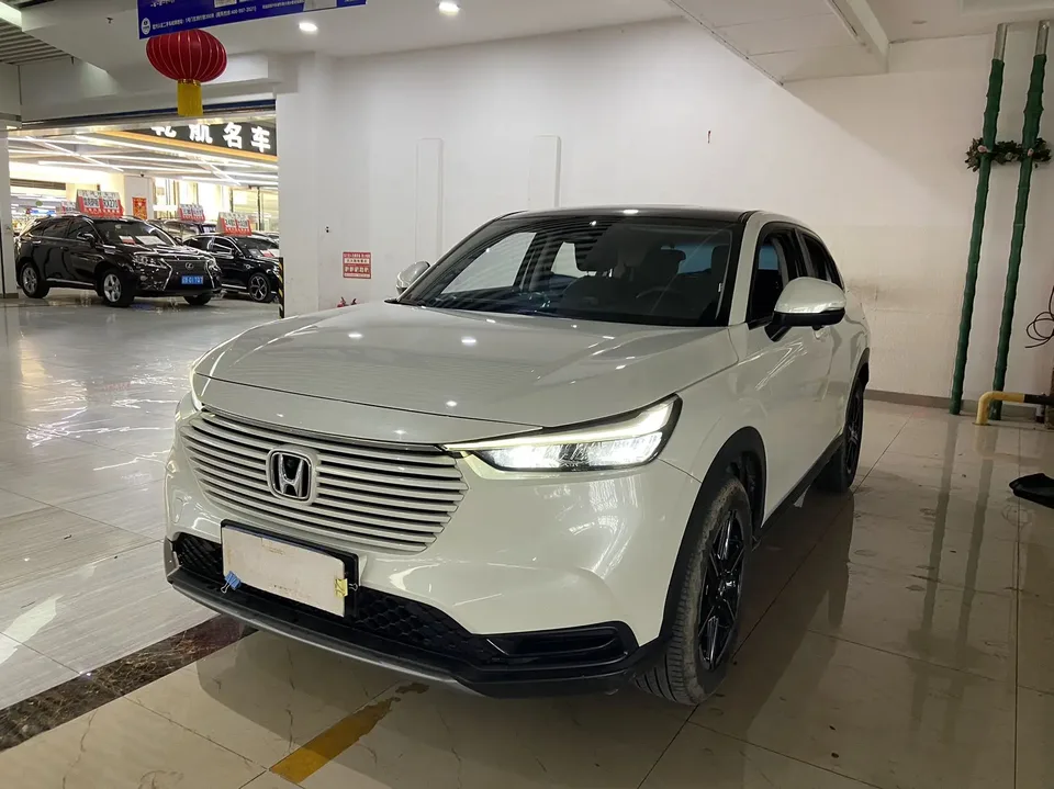 Honda VEZEL 1.5L CVT technology version 2023 — фото 1, купить с доставкой в Москву