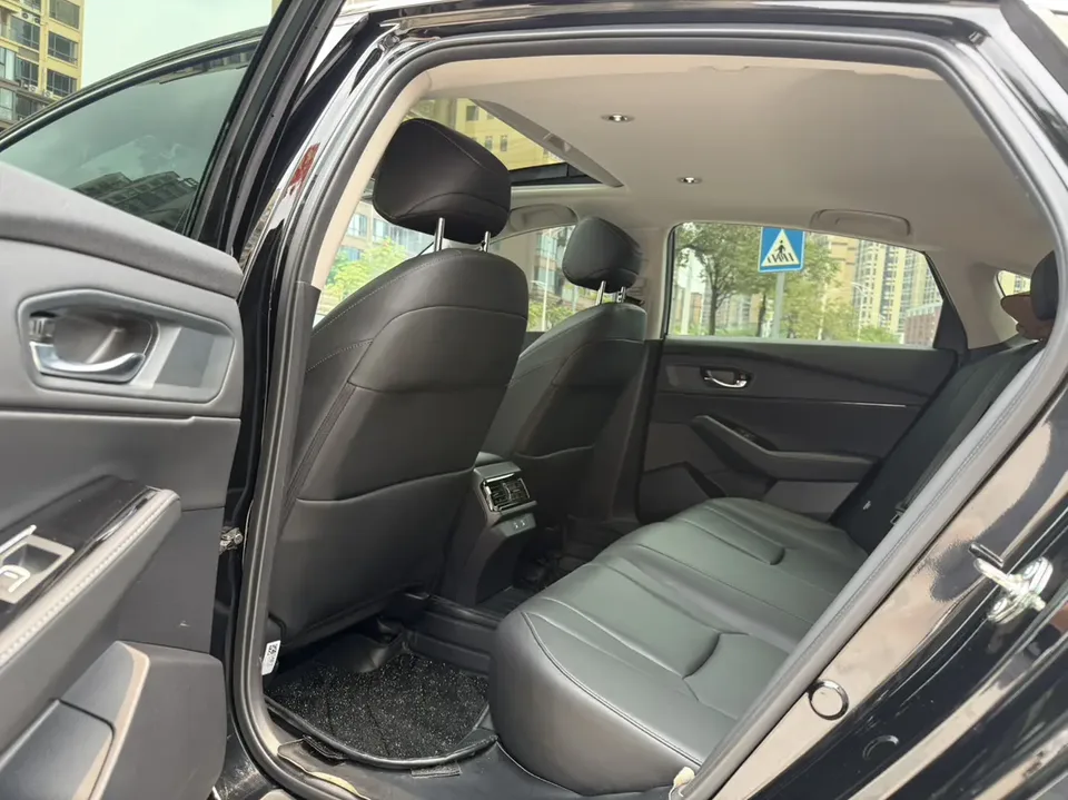 Honda Inspire Insignia 260TURBO Elegant Edition 2024 — миниатюра 3