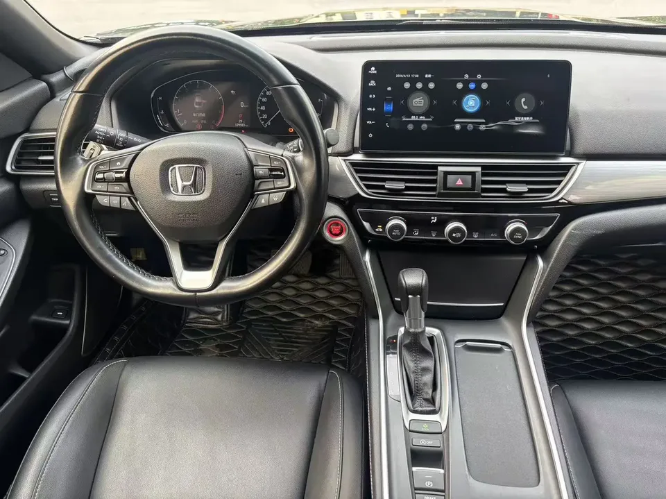 Honda Inspire Inship 2022 260TURBO Exquisite Edition 2022 — миниатюра 3