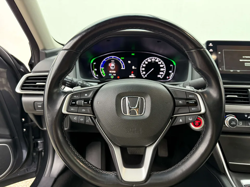 Honda Accord 2022 Accord Hybrid 2.0L Sharp Edition 2023 — миниатюра 3