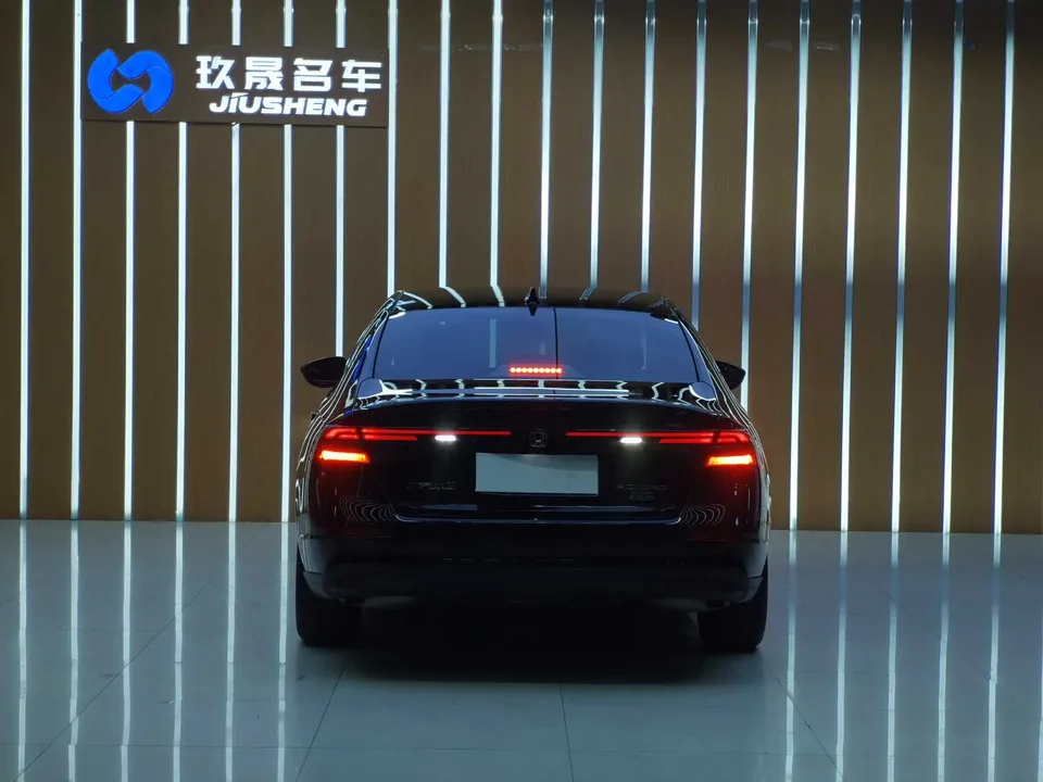 Honda Accord RuiTong 260TURBO Smart Edition 2023 — миниатюра 2