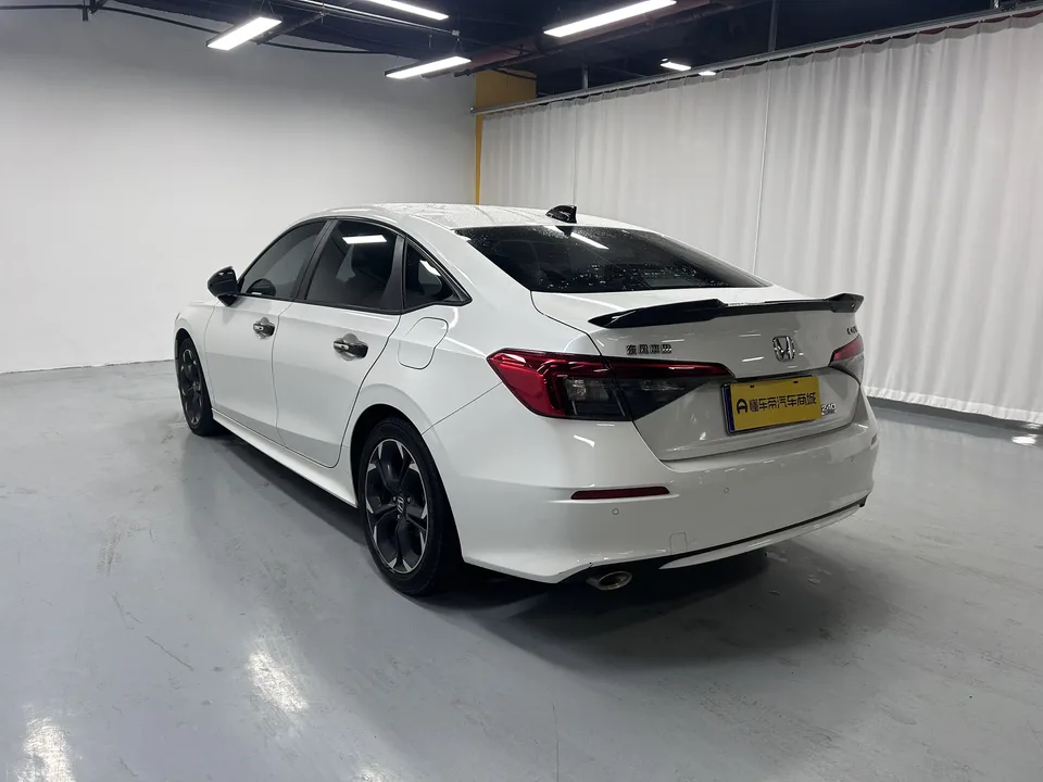 Honda CIVIC 2022 Civic 240TURBO CVT Ignition Edition 2022 — миниатюра 2
