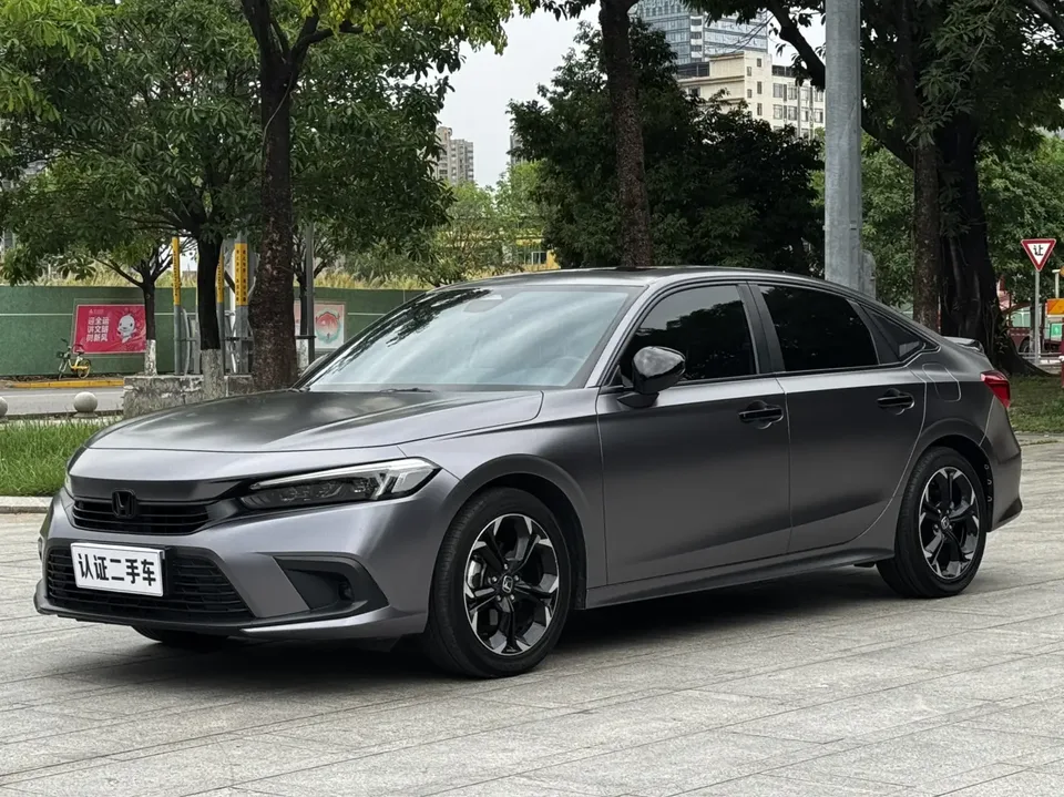 Honda CIVIC 2024