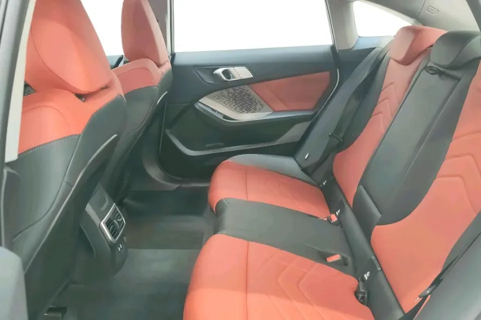 BMW 2 Series 225L M Sports Package 2025 — миниатюра 3