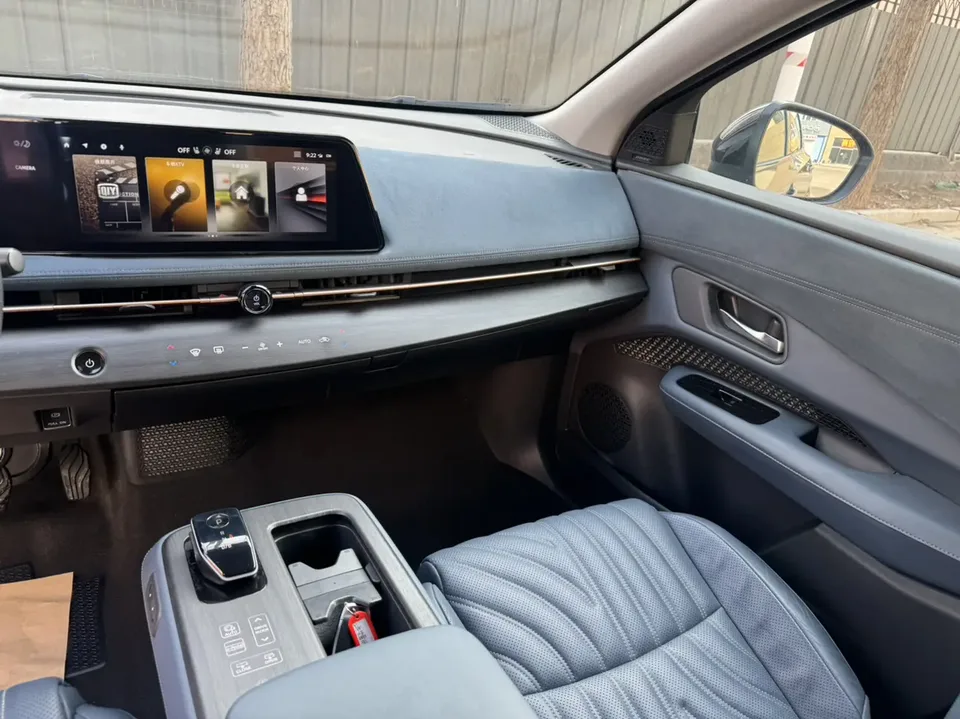 Nissan Ariya high-performance four-wheel drive top version 2022 — миниатюра 3