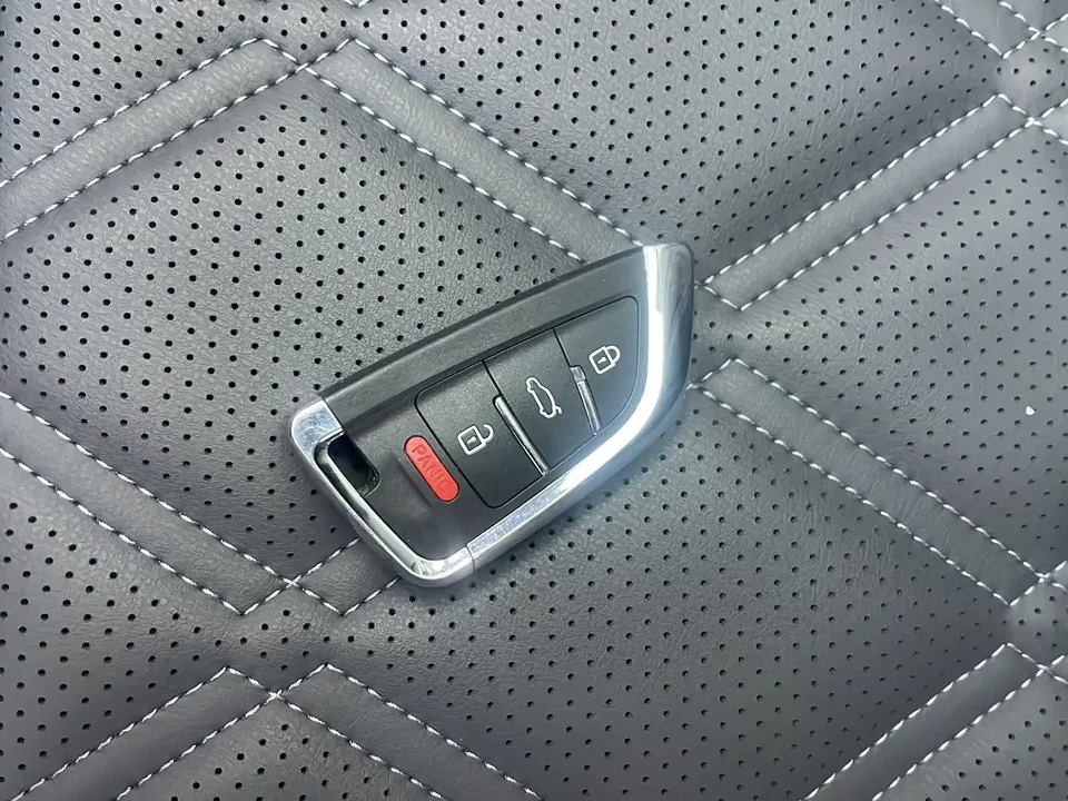 Changan Qiyuan Q05 Classic Edition 125 Transcendence Zhongxinhang 2024 — миниатюра 3
