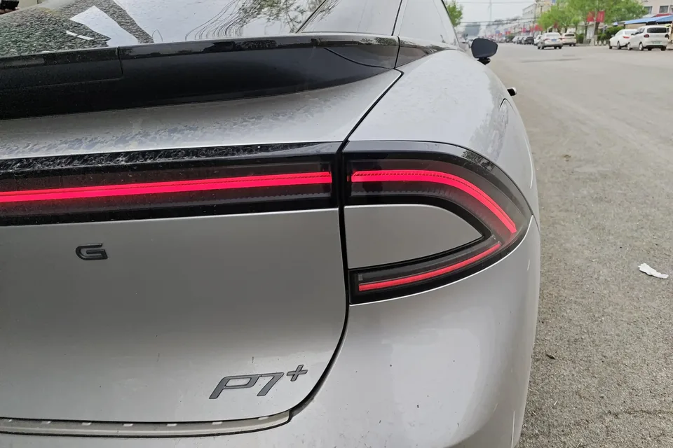 XPeng P7+ long-range Max 2025 — миниатюра 5