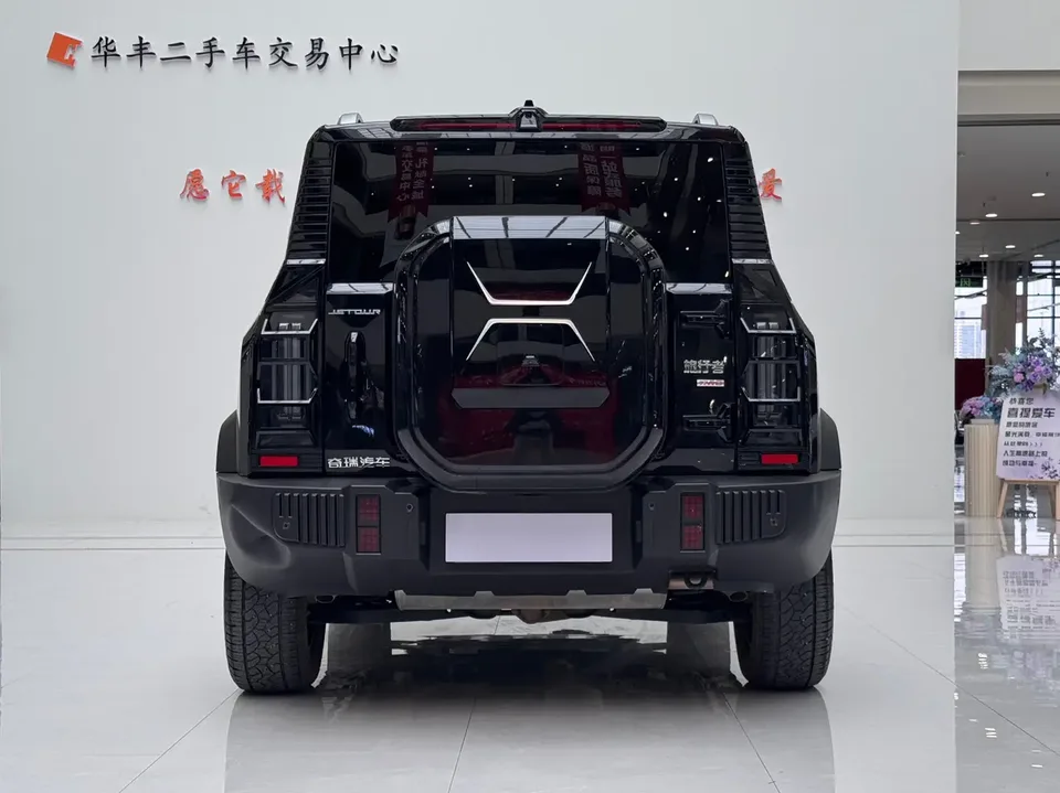 Jetour Jet Traveler 2.0TD 4WD Crossing PRO+ Entertainment Edition 2025 — миниатюра 2