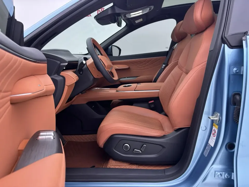 Deepal dark blue S07 215Max Extended Range Edition 2024 — миниатюра 5