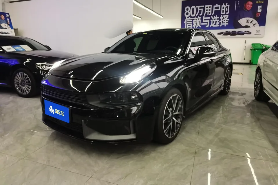 Lynk & Co 03 2022