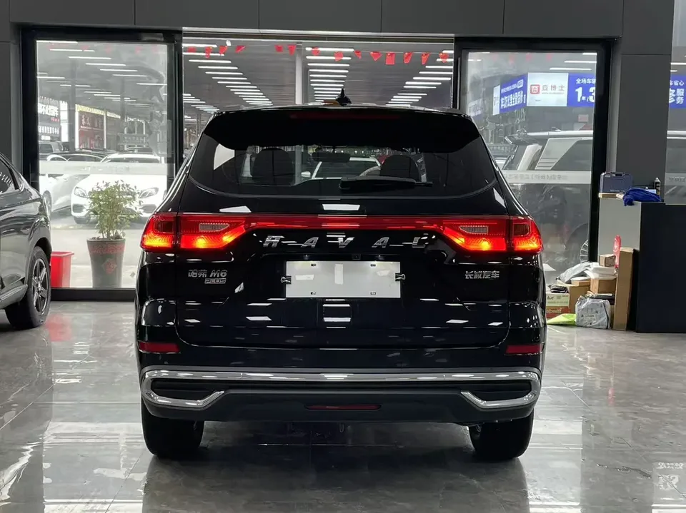 Haval M6 PLUS 1.5T DCT Elite Intelligent Connected Model 2023 — миниатюра 2