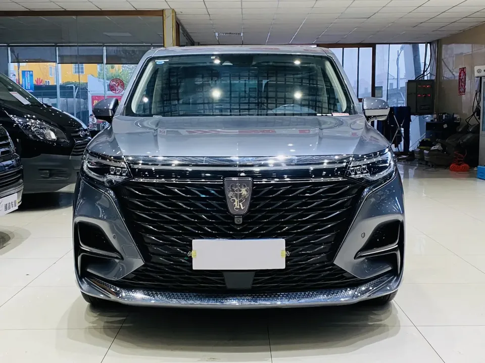 Roewe iMAX8 2022