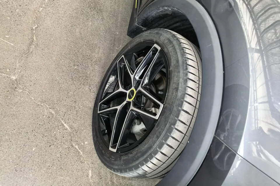 Roewe eRX5 ePLUS Guochao Ronlin flagship version 2022 — миниатюра 5
