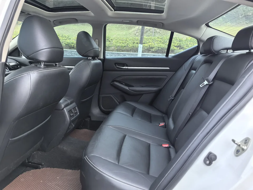 Nissan Altima Teana 2.0L XL-TLS Enjoy Edition 2023 — миниатюра 4