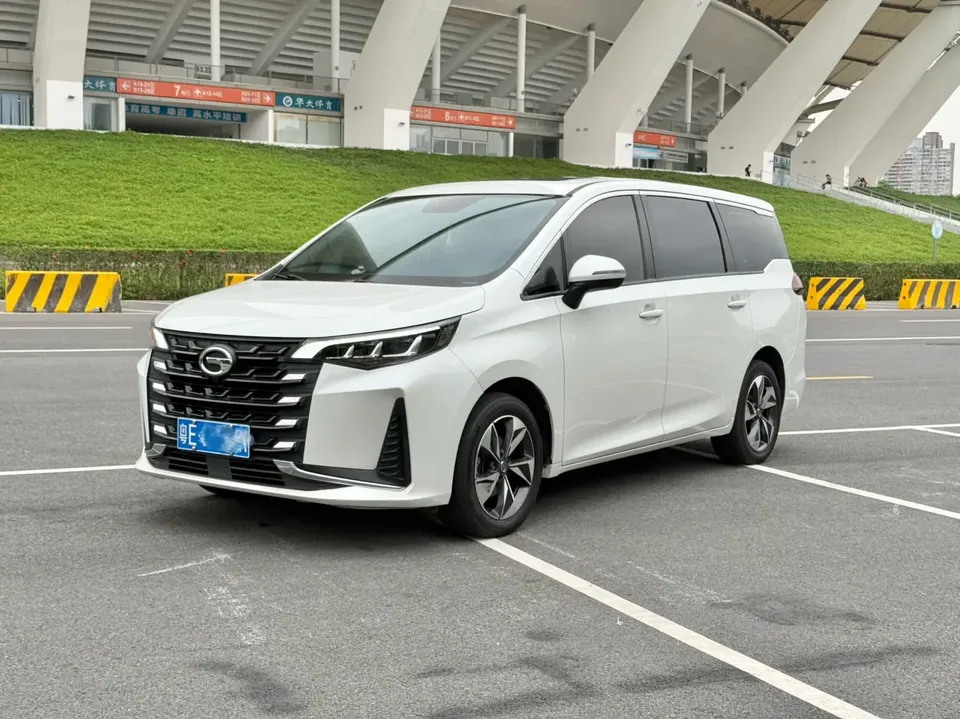 GAC Trumpchi M6 2023