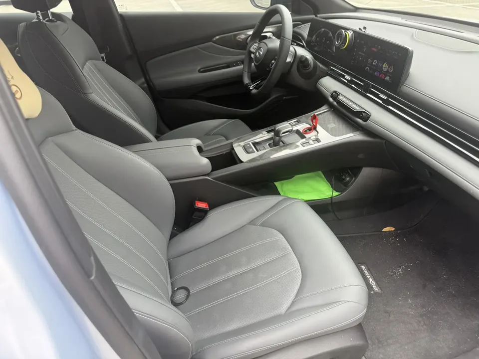 GAC Trumpchi Shadow Leopard 270T DCT R-Style 2024 — миниатюра 4