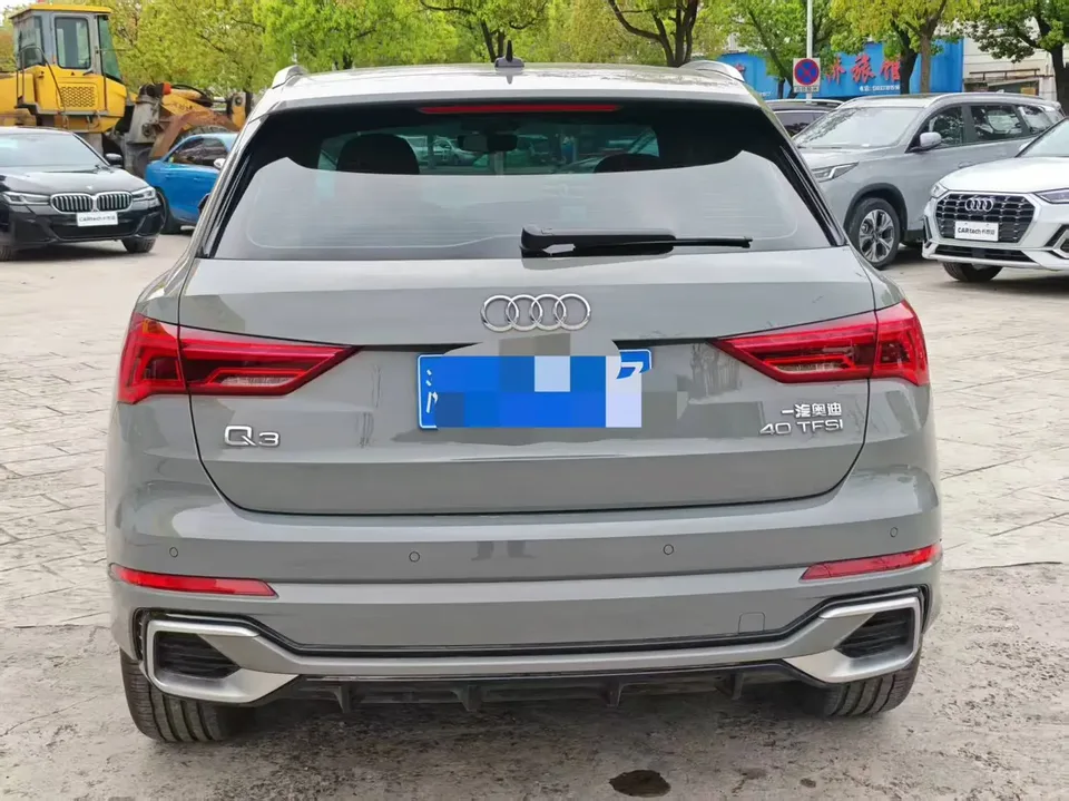 Audi Q3 Audi Q3 2024 40 TFSI Fashion Dynamic Edition 2024 — миниатюра 2