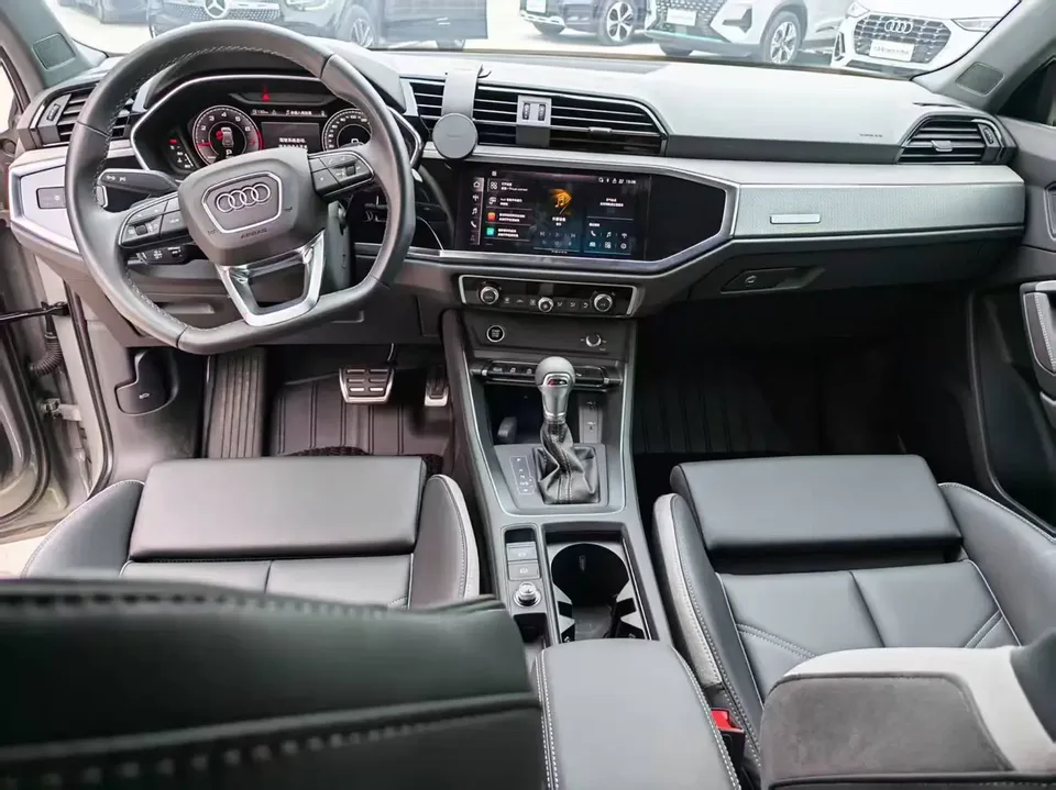 Audi Q3 Audi Q3 2024 40 TFSI Fashion Dynamic Edition 2024 — миниатюра 5