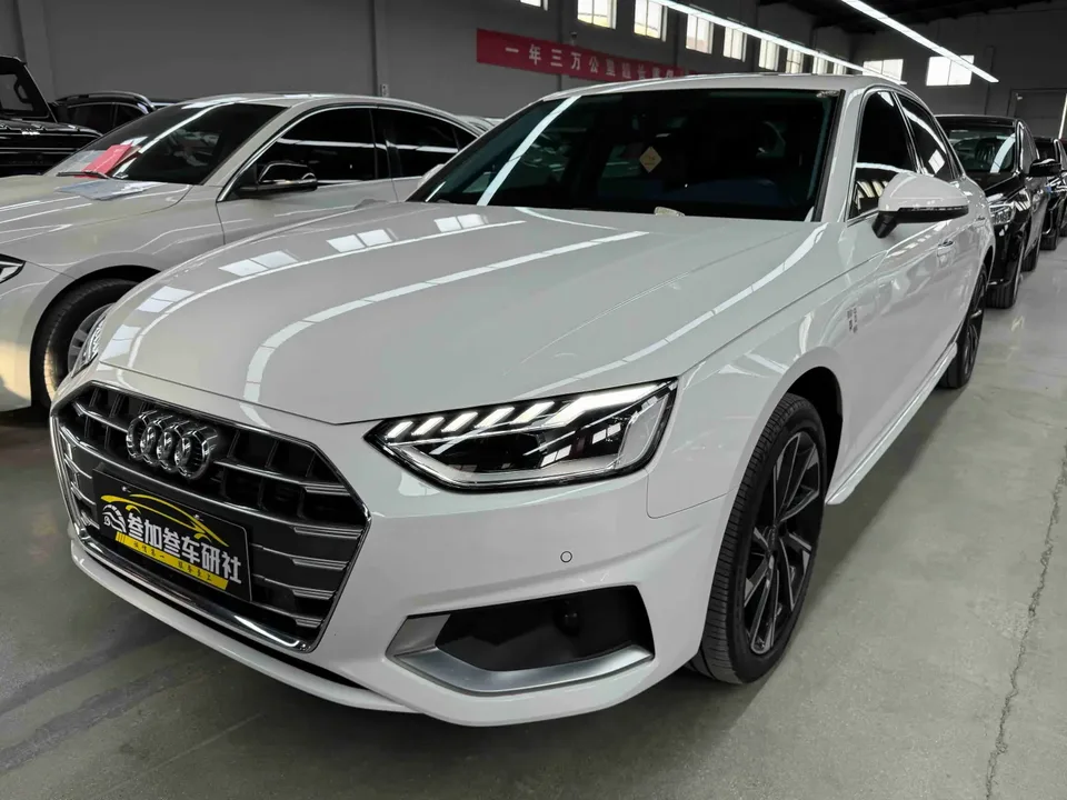 Audi a4 l 2022