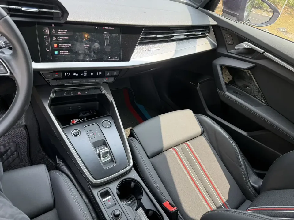Audi A3 facelift A3L Limousine 35 TFSI stylish and sporty 2023 — миниатюра 3